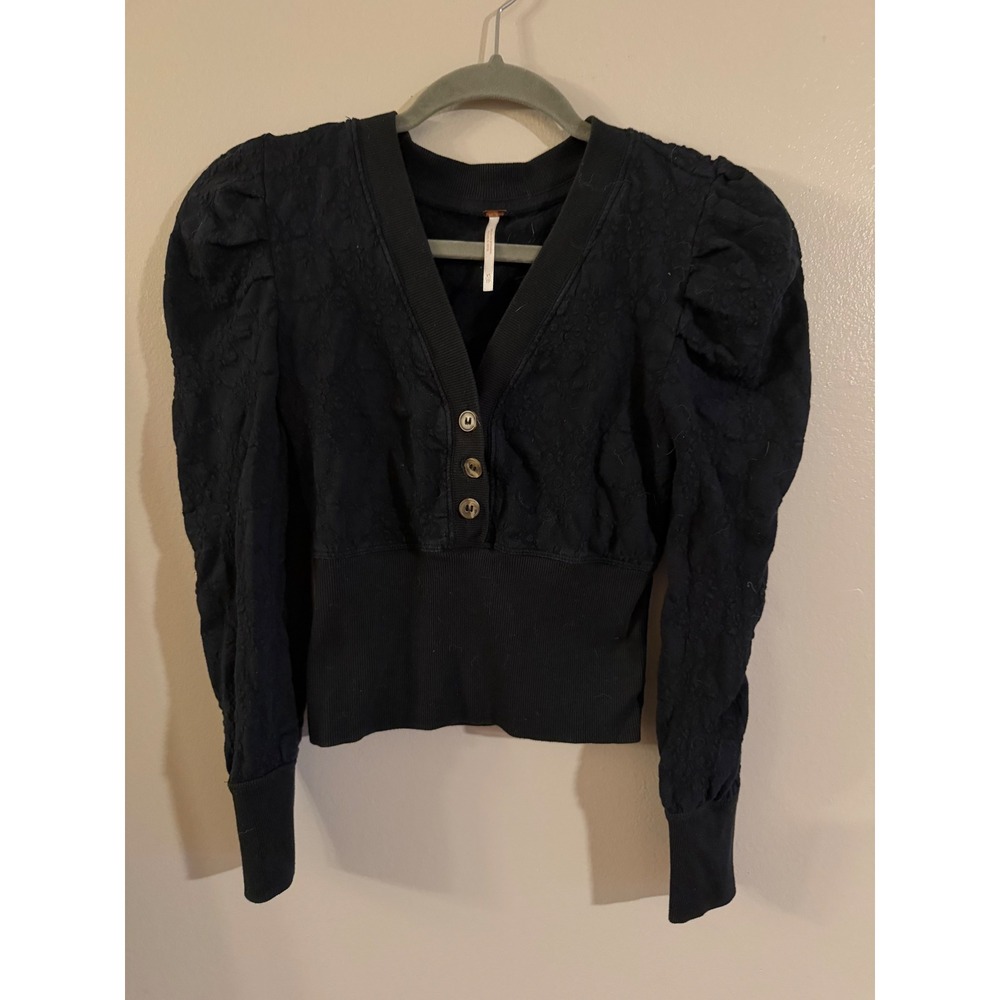 Free People Black Puff Sleeve Floral Jacquard V-Neck Button Top‎ XS
